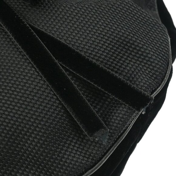 Yves Saint Laurent Black Nylon Rive Gauche Shoulder Bag 119960.212792 155252 - Picture 4 of 10